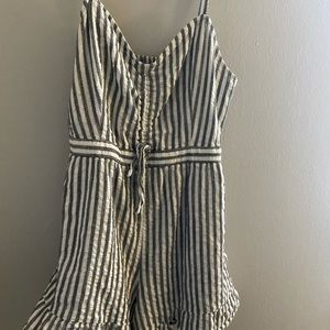 American eagle romper